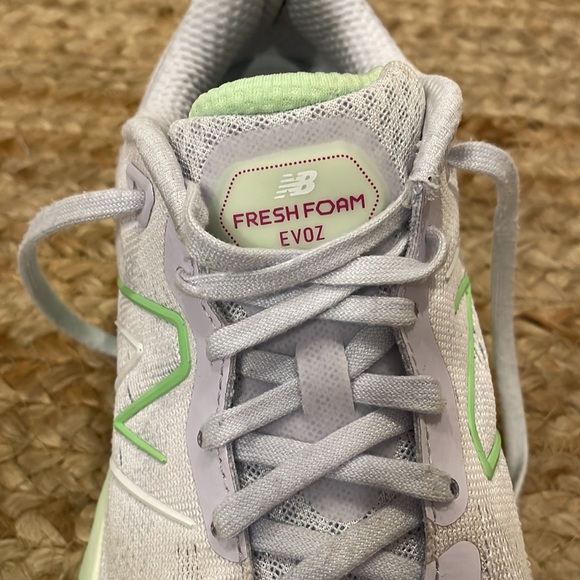✨EUC New Balance Fresh Foam Sneakers✨ - Picture 6 of 7